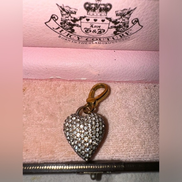 Y2K Juicy Couture bling heart charm - Picture 2 of 2